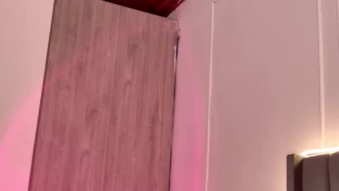 Crystall online show from 01-15-26, 03:27