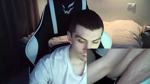 MAX online show from 01-20-25, 11:02