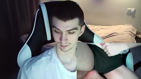 MAX online show from 01-21-25, 09:46