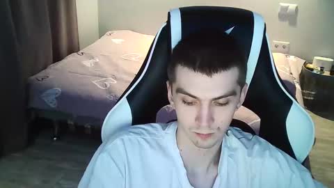 MAX online show from 01-25-25, 05:08