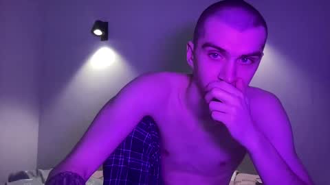 MAX online show from 01-31-25, 03:11