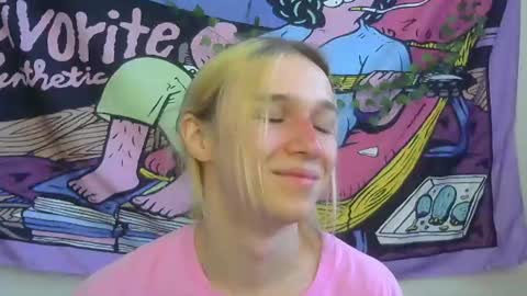 Jade online show from 07-16-26, 10:43