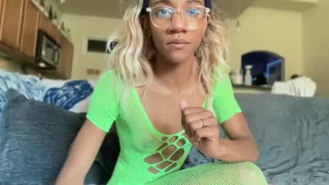 bree summers online show from 10-09-25, 02:26