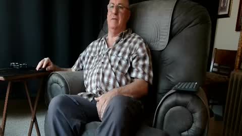 Snapshot of icihristopher chatting on 08-01-26, 01:16 Christopher online show from 08-01-26, 01:16