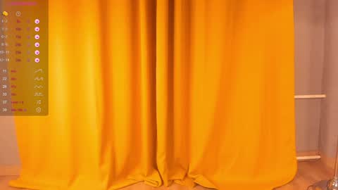 Snapshot of ida_owen chatting on 12-30-24, 01:26 Ida3 online show from 12-30-24, 01:26