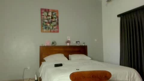 Moni online show from 01-12-25, 03:49