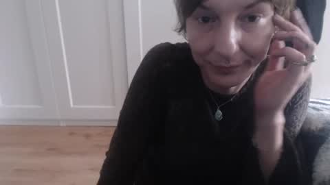 Ifk Donkeys online show from 09-12-25, 07:19