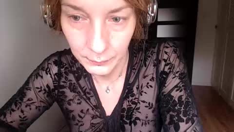 Ifk Donkeys online show from 10-27-25, 06:17