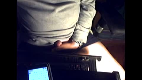 ikissuuuu online show from 03-16-26, 02:54