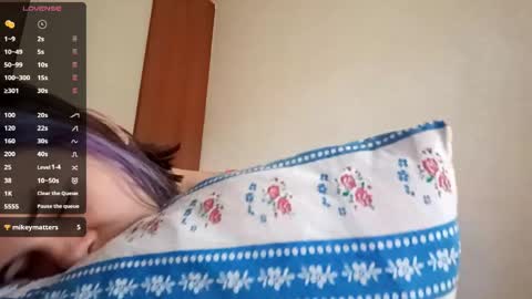 Aurora online show from 06-02-26, 04:14