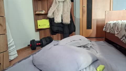 ShyLuna online show from 03-11-26, 05:24