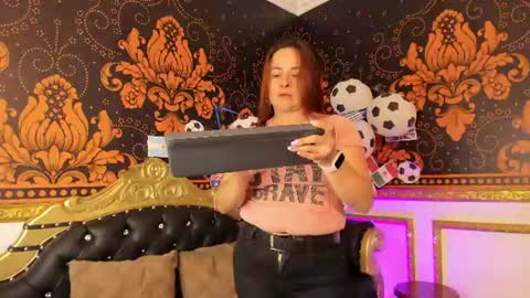 LILY online show from 06-30-26, 11:33