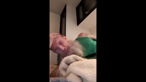 Snapshot of iluvnaughtypartygirls chatting on 04-10-26, 08:41 iluvnaughtypartygirls online show from 04-10-26, 08:41