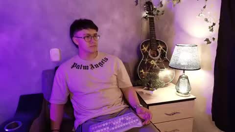 im__noah online show from 04-05-26, 01:14