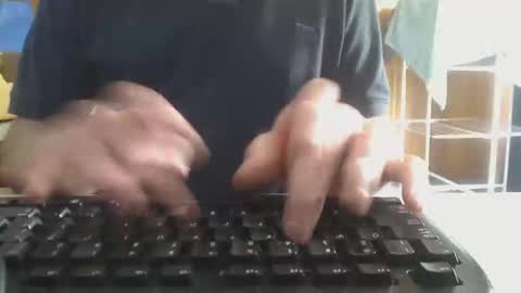 Snapshot of imaussiechris chatting on 03-19-26, 01:20 Aussie Guy online show from 03-19-26, 01:20