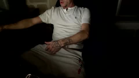 Snapshot of imilluminator chatting on 10-04-25, 04:21 imilluminator online show from 10-04-25, 04:21