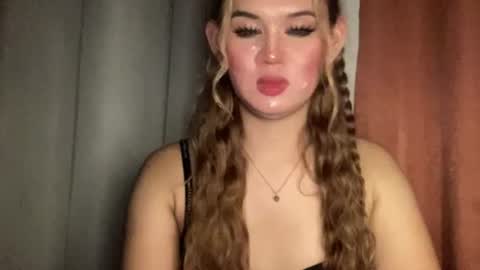 Snapshot of imjustasluttyintownxxx chatting on 03-22-26, 03:04 Mika online show from 03-22-26, 03:04