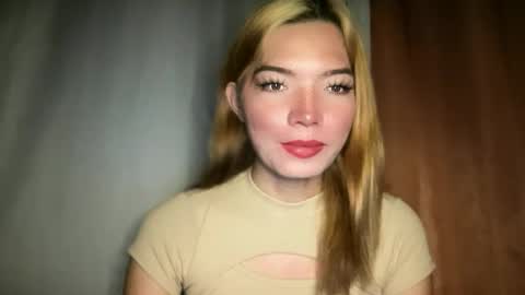 Snapshot of imjustasluttyintownxxx chatting on 03-30-26, 09:32 Mika online show from 03-30-26, 09:32