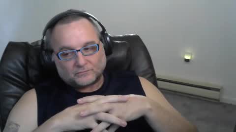 Kel online show from 09-24-25, 05:05