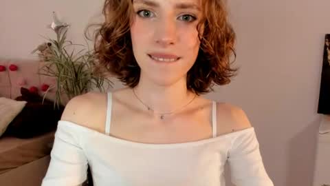 Snapshot of imogensy chatting on 06-14-26, 02:19 my name Imo Fansly online show from 06-14-26, 02:19