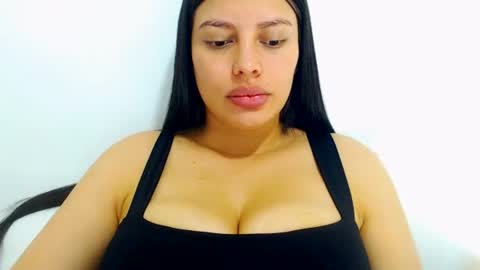 Snapshot of imsweetlips chatting on 06-28-26, 07:31 imsweetlips online show from 06-28-26, 07:31