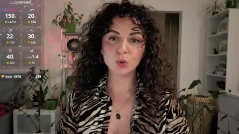 Snapshot of inakush chatting on 06-05-26, 12:50 Ina Kush online show from 06-05-26, 12:50