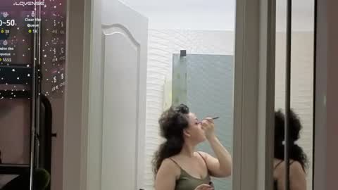 Snapshot of inakush chatting on 06-28-26, 11:33 Ina Kush online show from 06-28-26, 11:33