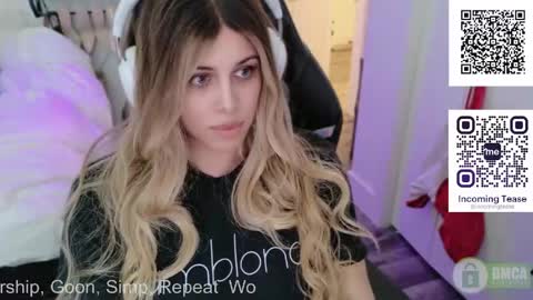 incomingtease online show from 04-13-26, 09:20