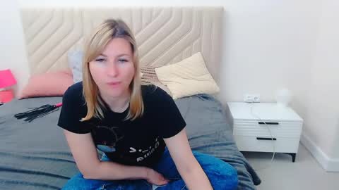 incredible_ariela online show from 05-20-26, 11:27