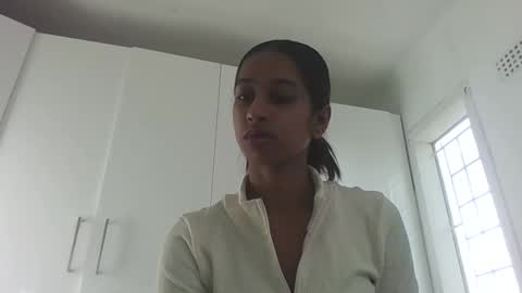 indanbella19 online show from 05-08-26, 05:24