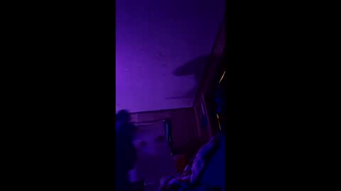 Snapshot of indegeniouscreature chatting on 03-12-26, 12:11 indegeniouscreature online show from 03-12-26, 12:11