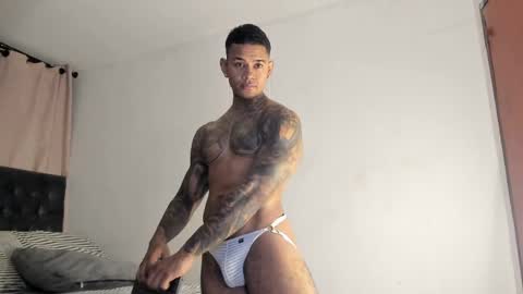 Snapshot of independent_project chatting on 02-27-25, 12:32 Jacobo online show from 02-27-25, 12:32