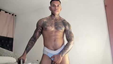 Snapshot of independent_project chatting on 03-01-25, 01:40 Jacobo online show from 03-01-25, 01:40