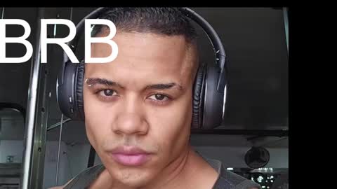 Snapshot of independent_project chatting on 03-05-25, 09:49 Jacobo online show from 03-05-25, 09:49