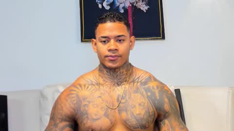 Snapshot of independent_project chatting on 11-05-25, 08:14 Jacobo online show from 11-05-25, 08:14