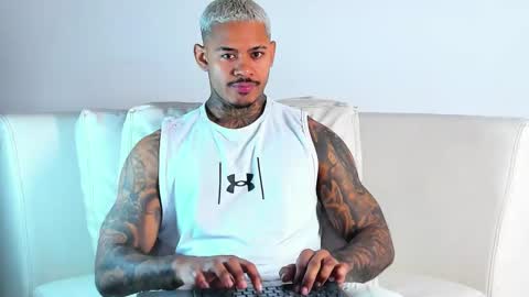 Snapshot of independent_project chatting on 02-03-26, 06:40 Jacobo online show from 02-03-26, 06:40