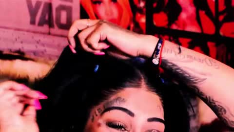 Snapshot of indian_dreamgirl chatting on 06-09-26, 02:17 Bella Ambrosia online show from 06-09-26, 02:17