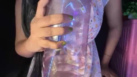 Raya  online show from 02-24-26, 09:24