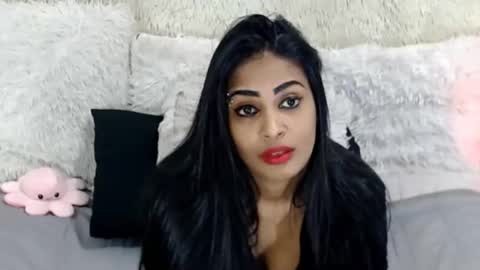 Snapshot of indian_swaggerliciousx chatting on 05-15-26, 11:23 Jazmin online show from 05-15-26, 11:23