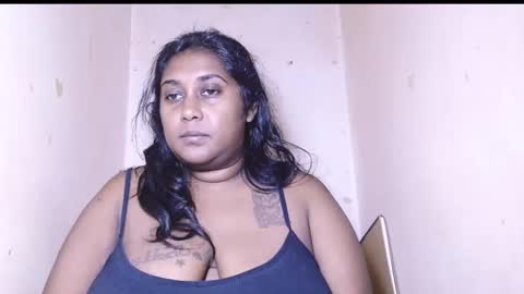 Snapshot of indiancoco chatting on 04-23-26, 06:32 candice online show from 04-23-26, 06:32