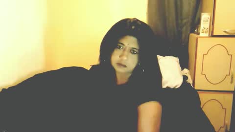 indianpleasures21 online show from 04-07-26, 02:28