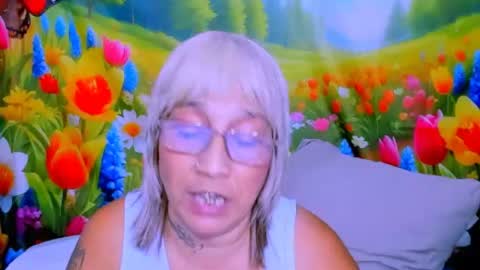Snapshot of indianroxy27 chatting on 06-23-26, 06:17 indianroxy27 online show from 06-23-26, 06:17