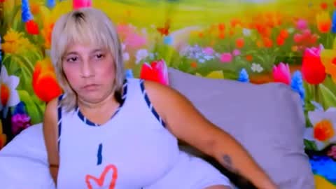 Snapshot of indianroxy27 chatting on 07-14-26, 02:16 indianroxy27 online show from 07-14-26, 02:16