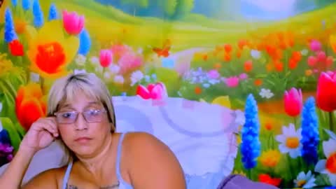 Snapshot of indianroxy27 chatting on 07-15-26, 01:11 indianroxy27 online show from 07-15-26, 01:11