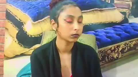 Snapshot of indiansexybutt4u2luv chatting on 06-29-26, 10:59 indiansexybutt4u2luv online show from 06-29-26, 10:59