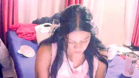 Snapshot of indiansexyy21 chatting on 05-29-26, 09:18 indiansexyy21 online show from 05-29-26, 09:18
