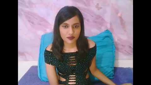Snapshot of indianskies chatting on 04-26-26, 01:58 Sky online show from 04-26-26, 01:58