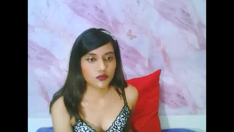 Snapshot of indianskies chatting on 05-07-26, 07:03 Sky online show from 05-07-26, 07:03