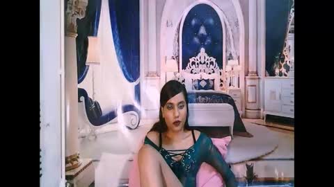 Snapshot of indianskies chatting on 05-16-26, 06:32 Sky online show from 05-16-26, 06:32