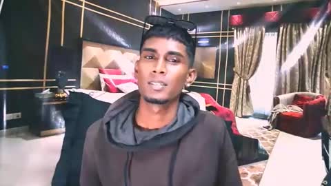Snapshot of indianthuggin chatting on 06-08-26, 08:31 BabyFace online show from 06-08-26, 08:31
